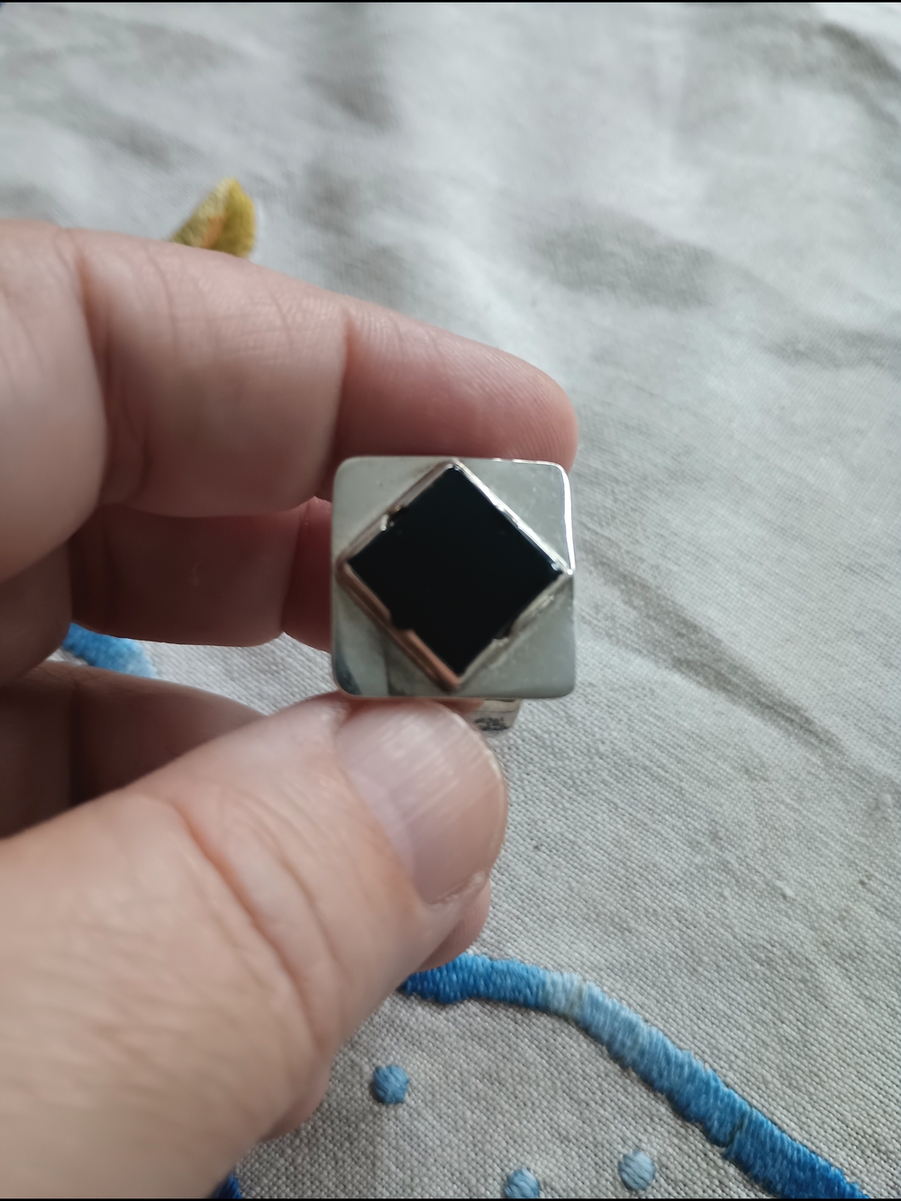 Vintage Silver Ring  925 with Black Center Size 7
